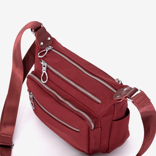 Дамска чанта през рамо модел LORELY текстил червен