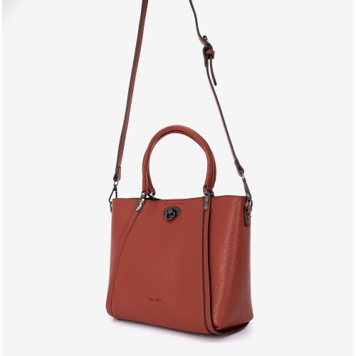 Дамска чанта модел MACA еко кожа червен