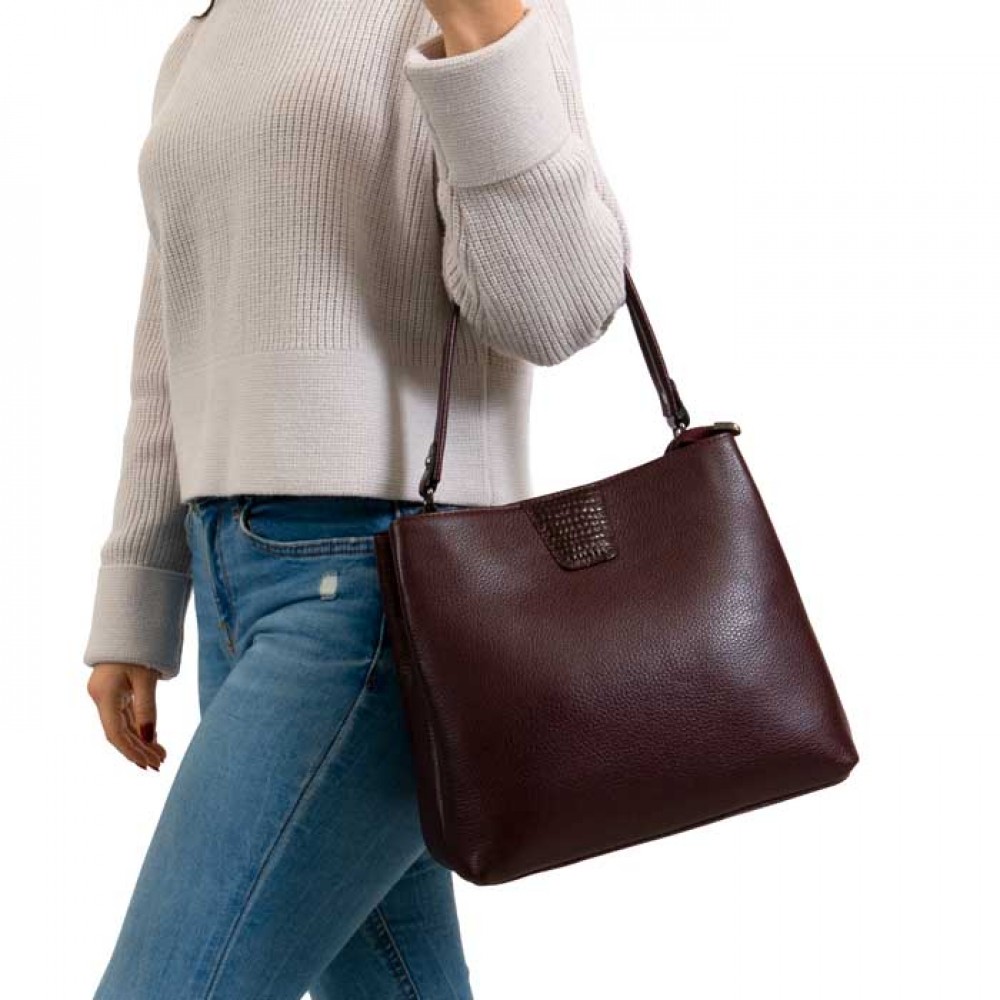 Дамска чанта PAULA VENTI модел AMORETTE естествена кожа бордо