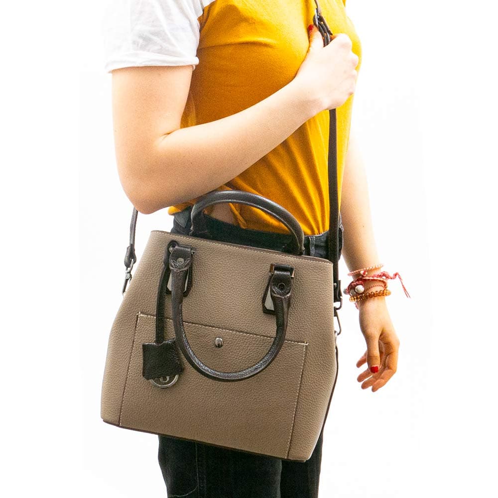 Елегантна дамска чанта от естествена кожа ENZO NORI модел VIVIAN цвят бежов