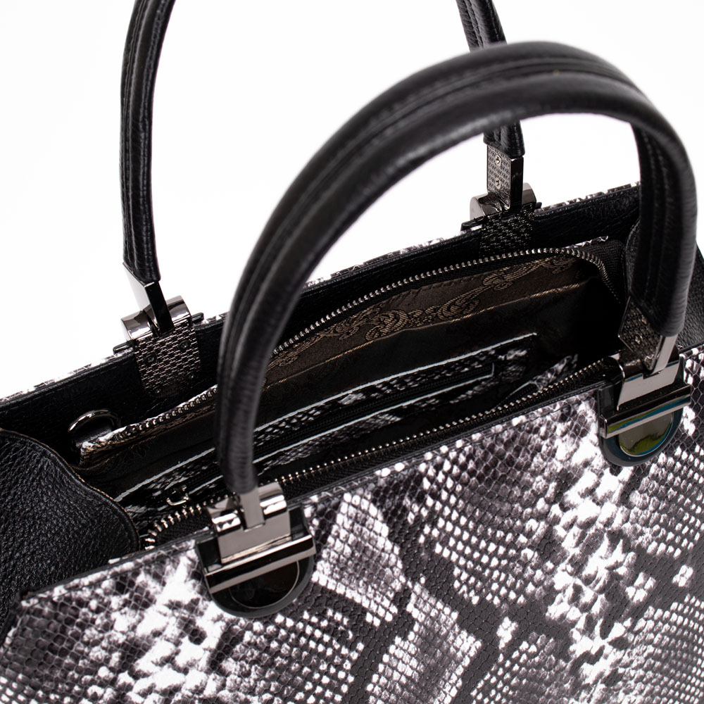 Дамска чанта ENZO NORI модел RUMBA естествена кожа бял-черен змийски принт