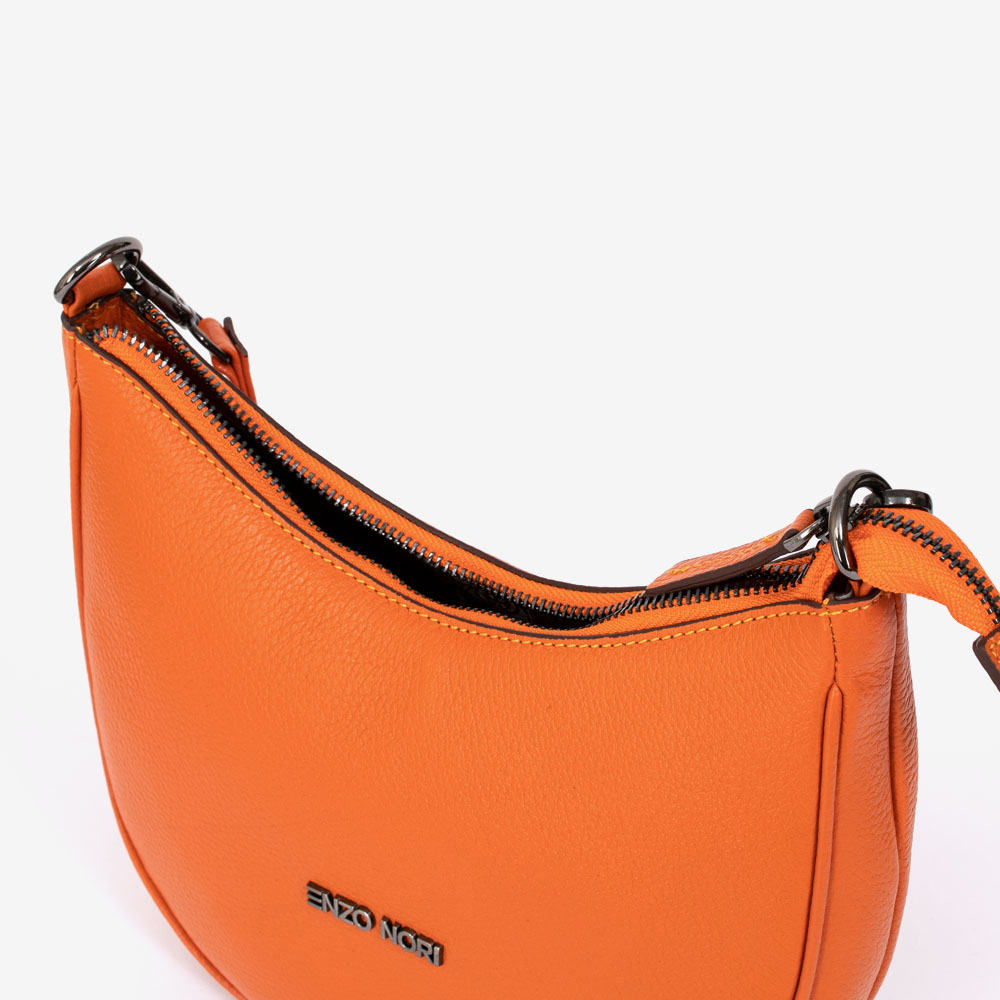 Дамска чанта модел VALENCIA естествена кожа оранжев