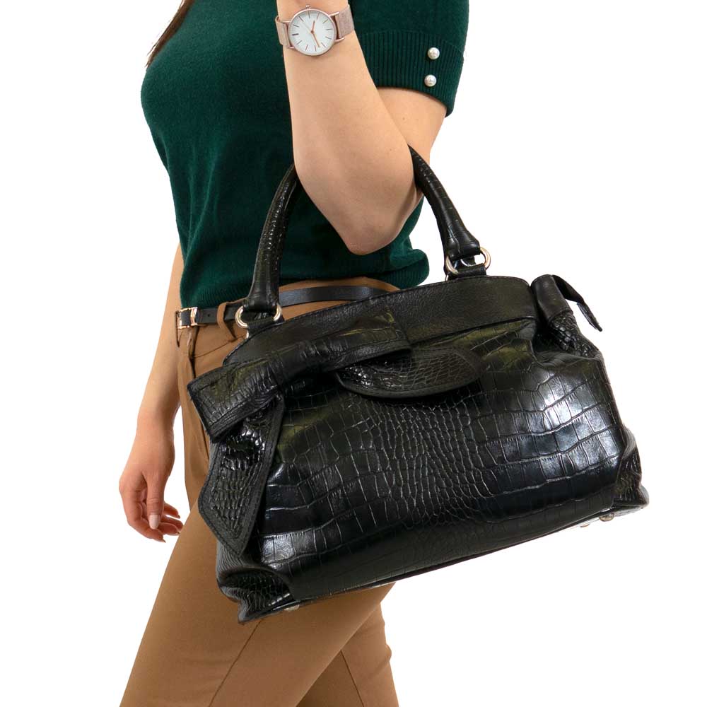 Елегантна дамска чанта PAULA VENTI модел GRACIA естествена кожа цвят черен кроко лак
