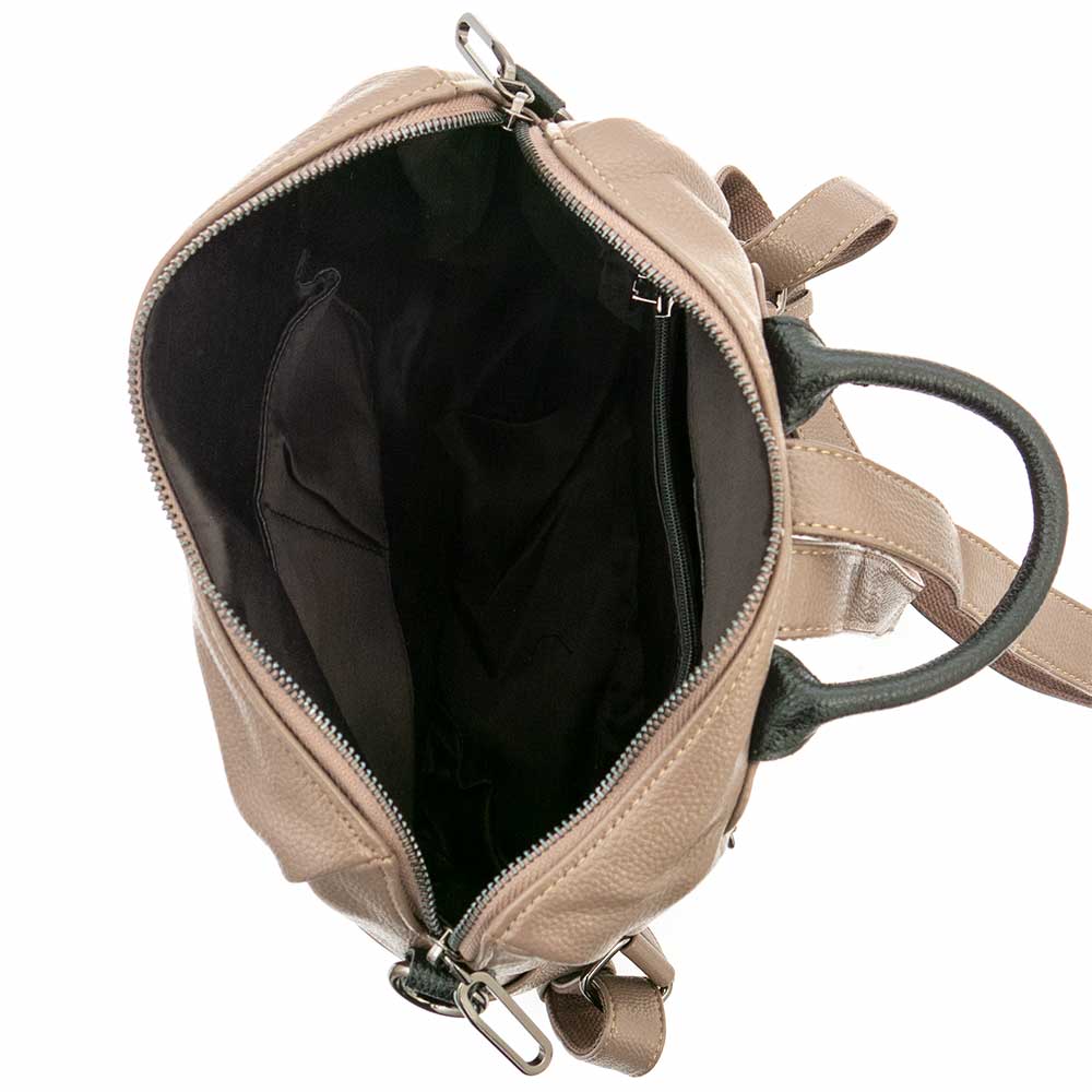 Актуална дамска раница 2 в 1 дамска чанта еко кожа PAULA VENTI модел AТTI цвят бежов