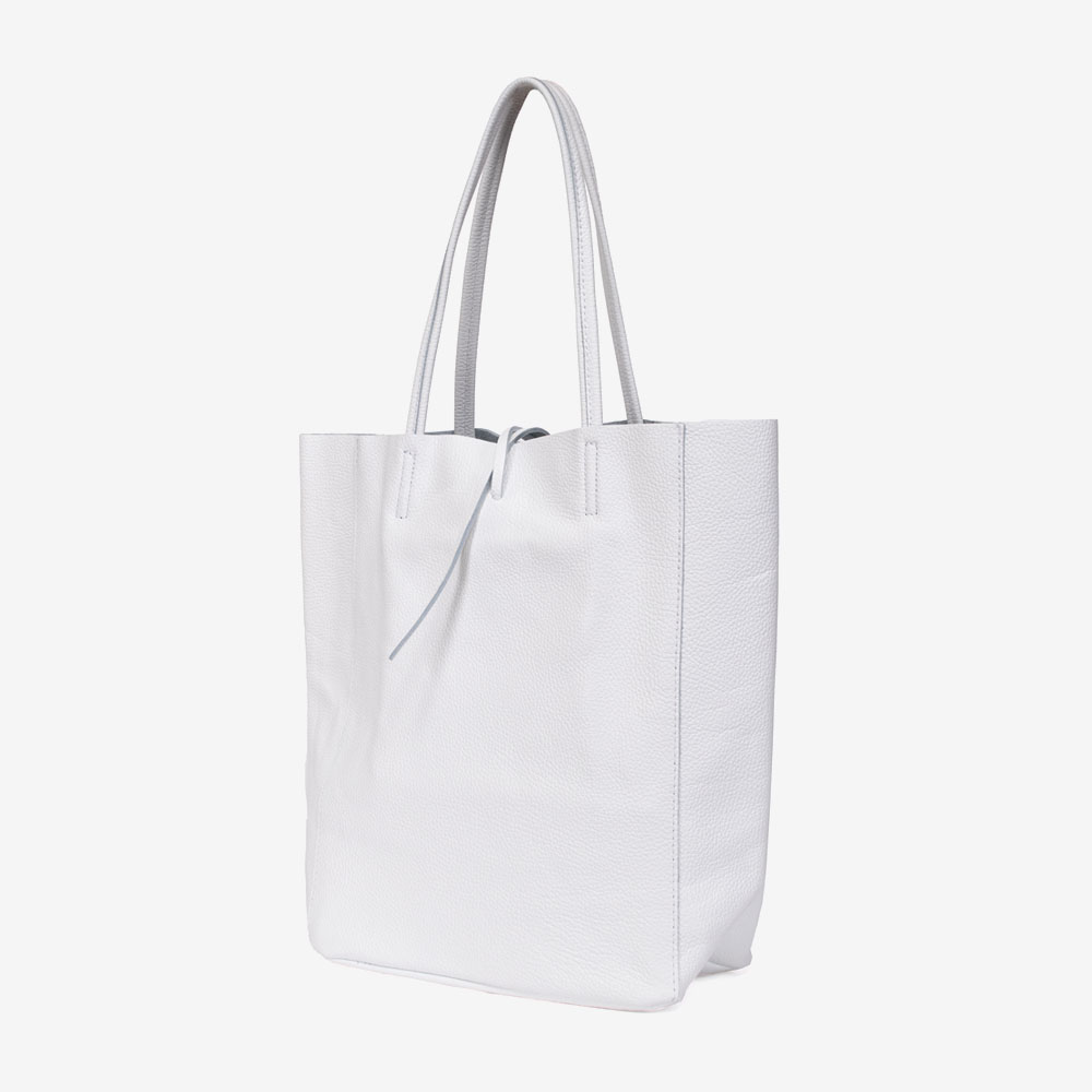 Дамска чанта модел SHELBY италианска естествена кожа бял