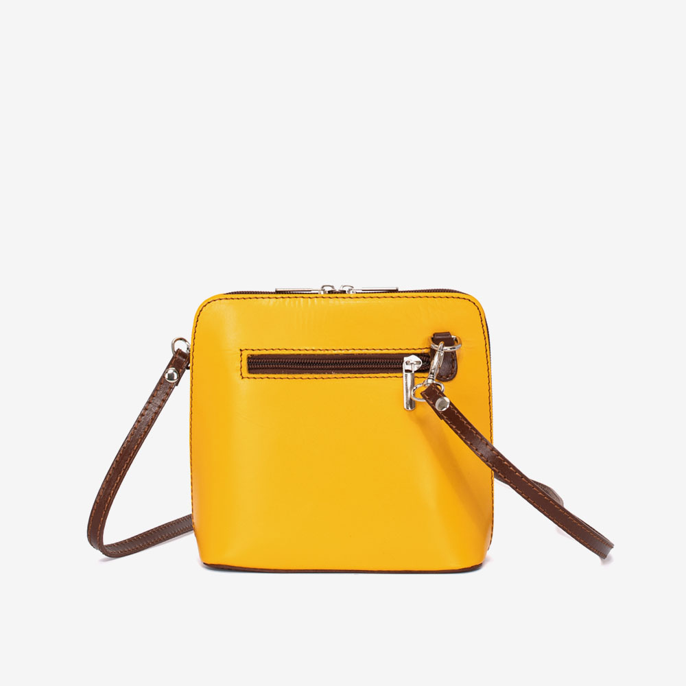 Малка дамска чанта модел CALDO италианска естествена кожа жълт