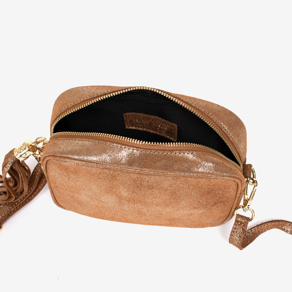Дамска чанта модел PEPE италианска естествена кожа кафяв