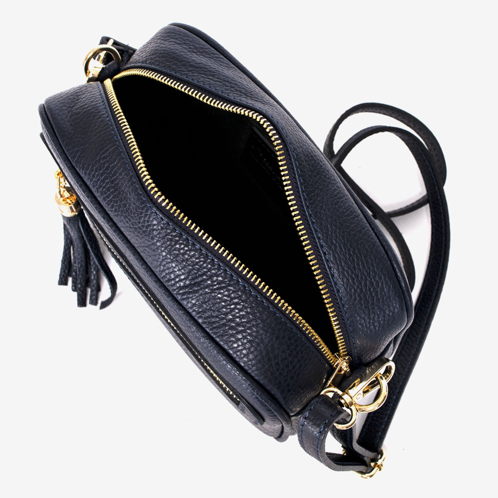 Дамска чанта модел BONI италианска естествена кожа тъмно син