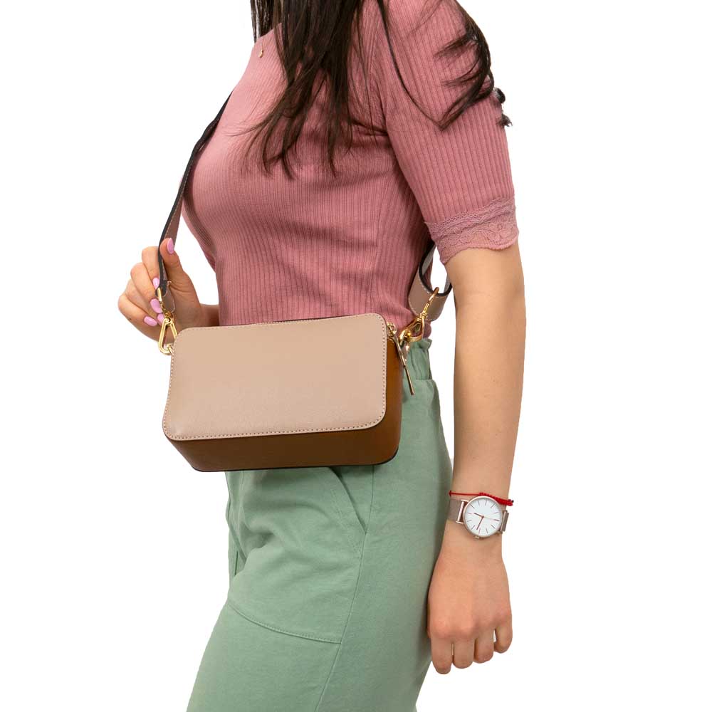 Малка дамска чанта модел GENOA италианска естествена кожа бледо розов-кафяв