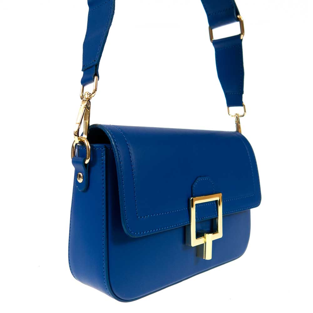 Малка дамска чанта модел QUEEN италианска естествена кожа син