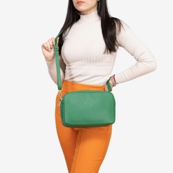 Дамска чанта модел ADINA италианска естествена кожа зелен