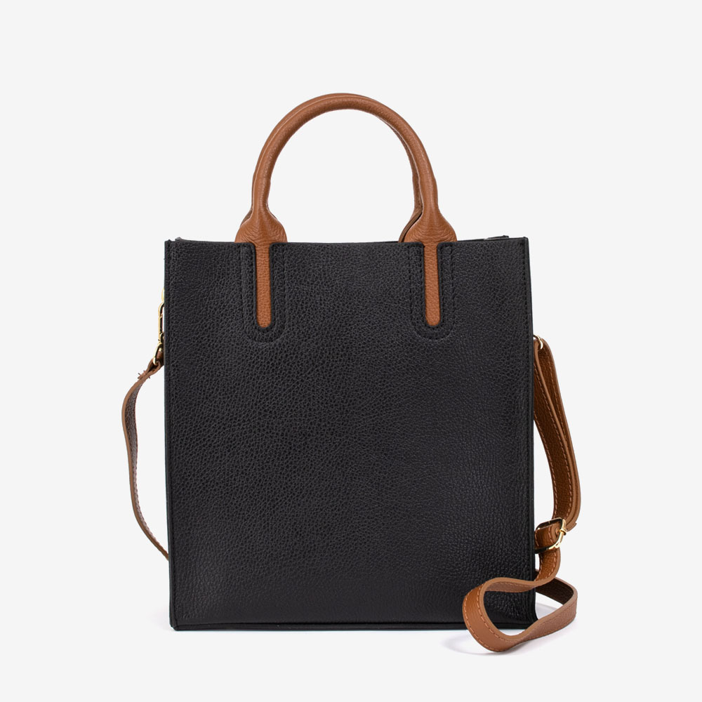Дамска чанта модел JASMINE италианска естествена кожа черен