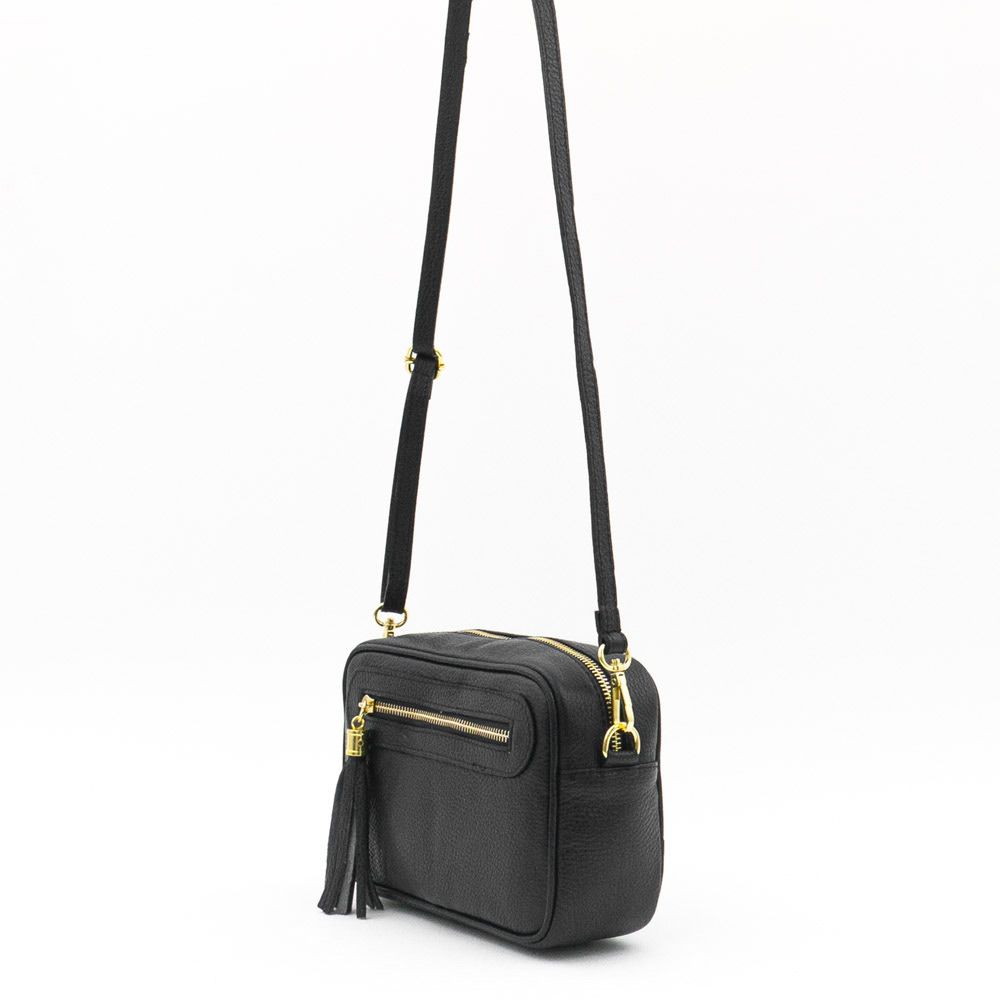 Малка дамска чанта модел BONI италианска естествена кожа черен