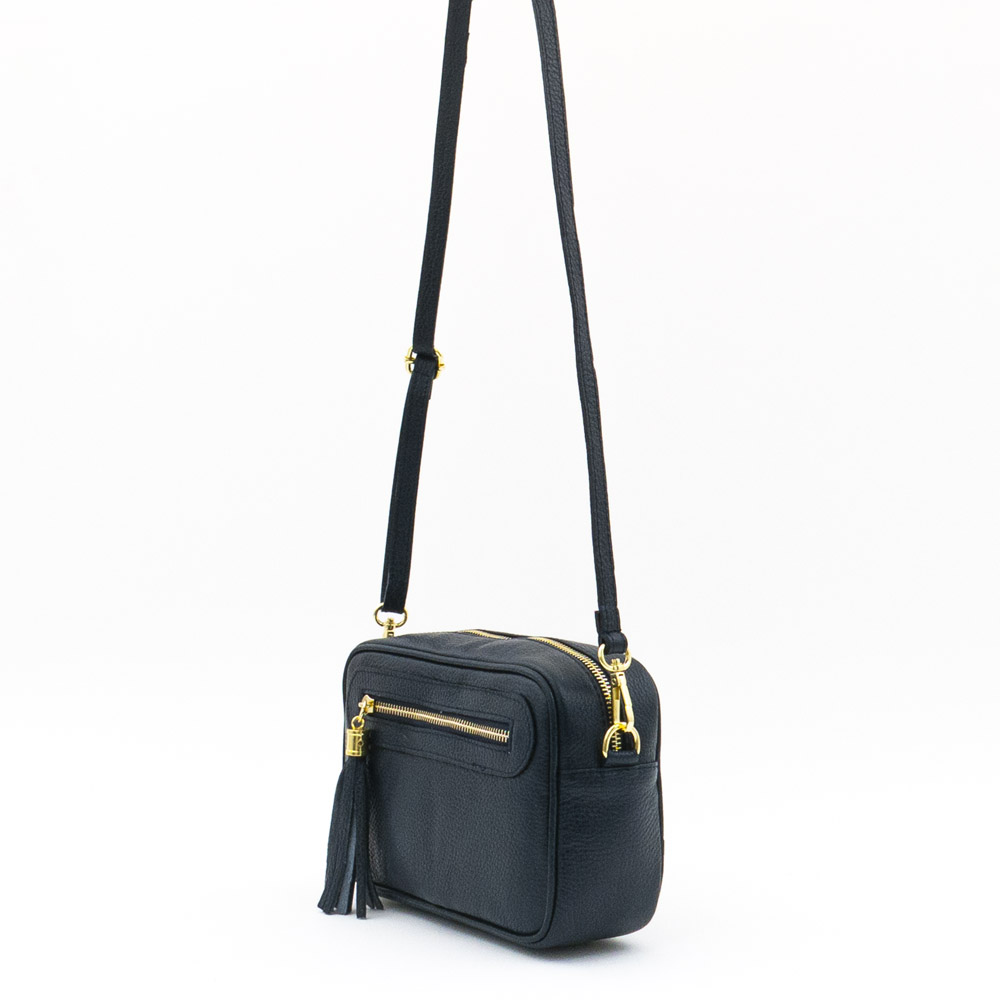 Малка дамска чанта през рамо от италианска естествена кожа модел BONI тъмно син