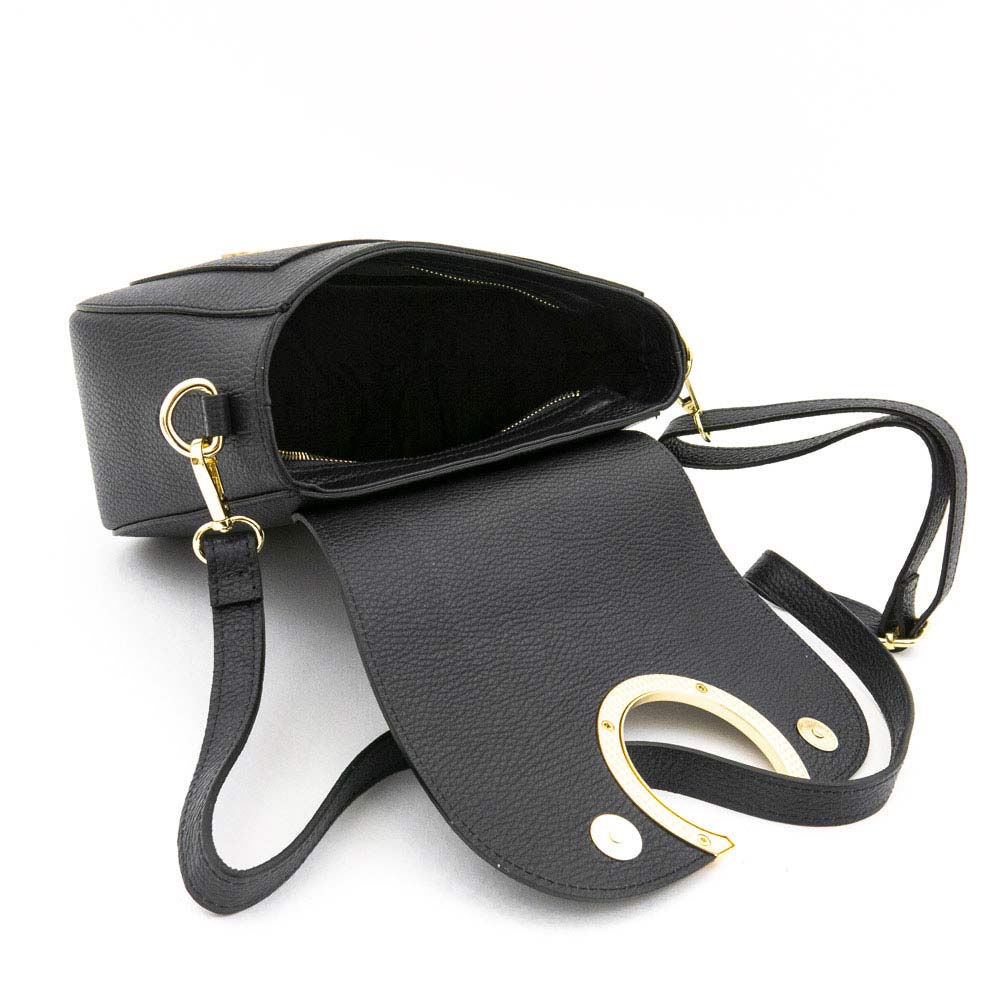 Кокетна дамска чанта от италианска естествена кожа модел OCTAVIA цвят черен