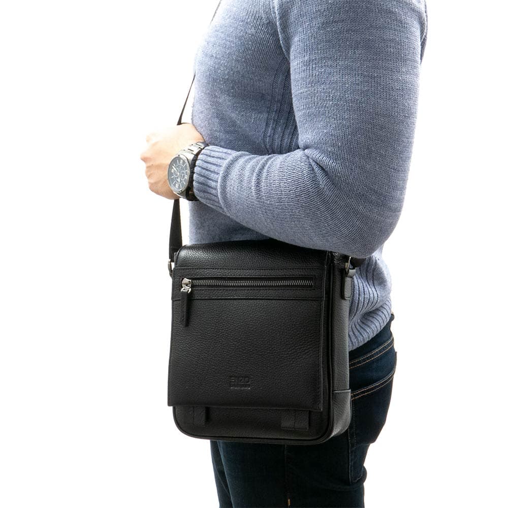 Спортно-официална мъжка чанта за рамо от естествена фина напа кожа ENZO NORI модел DANNY цвят черен
