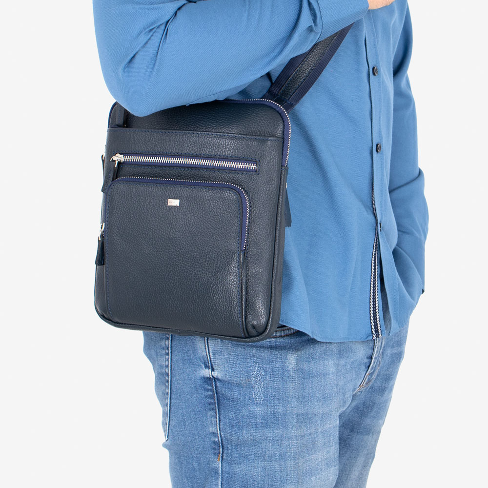 Mъжка чанта през рамо ENZO NORI модел DIEGO естествена кожа тъмно син