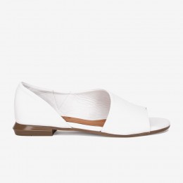 Дамски сандали модел LORIN естествена кожа бял