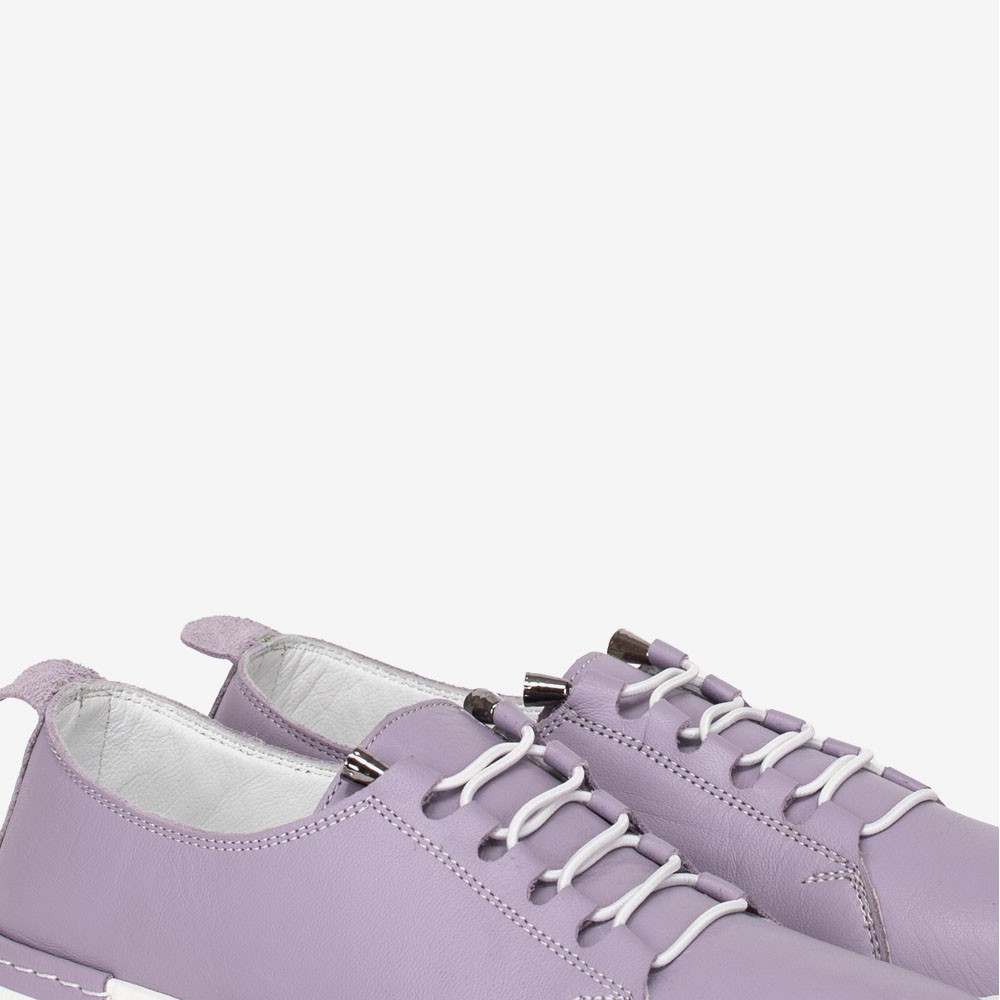 Дамски обувки модел LARISA естествена кожа лилав