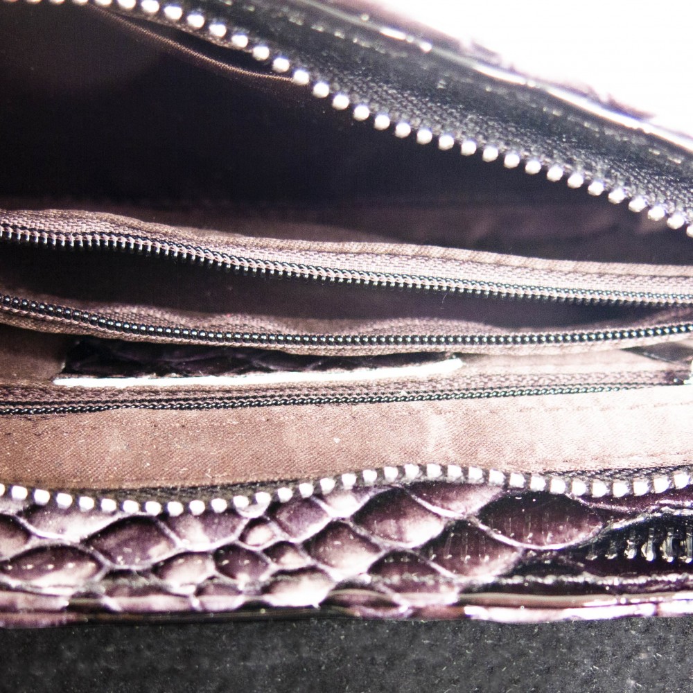 Малка дамска чанта PAULA VENTI модел DIAMOND от естествена кожа лилаво кроко