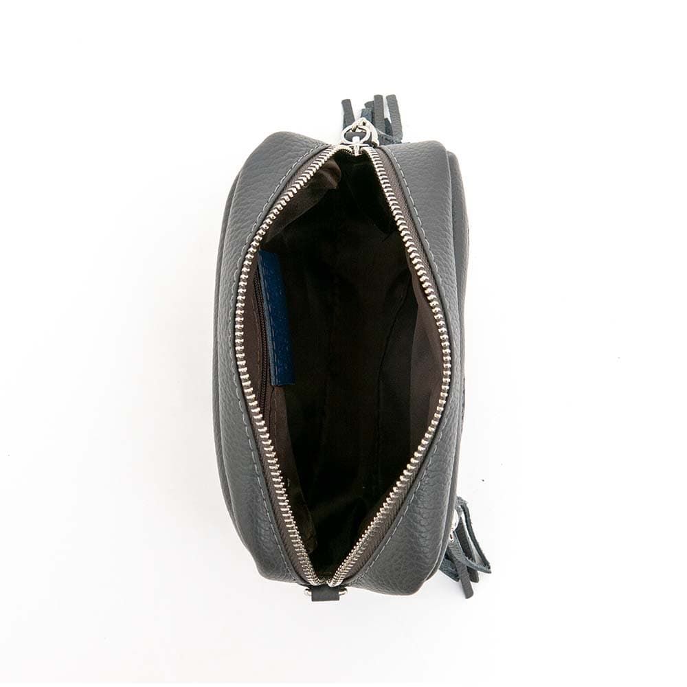 Сива малка дамска чанта модел BELLO от италианска естествена кожа с дълга дръжка 