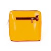 Практична малка дамска чанта от италианска естествена кожа модел CALDO с дълга дръжка цвят жълт
