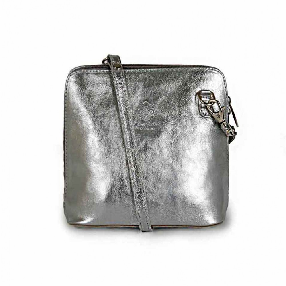 Малка дамска чанта от италианска естествена кожа модел CALDO с дълга дръжка цвят сребрист