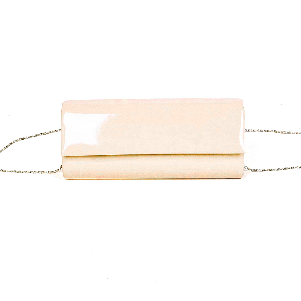 Красива вечерна дамска чанта PAULA VENTI от еко кожа  цвят бежов лак модел LINE с подвижна дълга дръжка тип верижка 