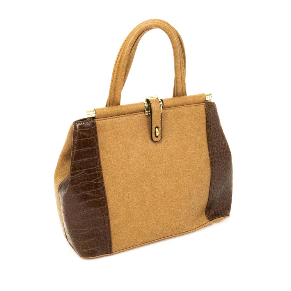 Дамска чанта цвят бежов от висококачестевена еко кожа PAULA VENTI модел PV627
