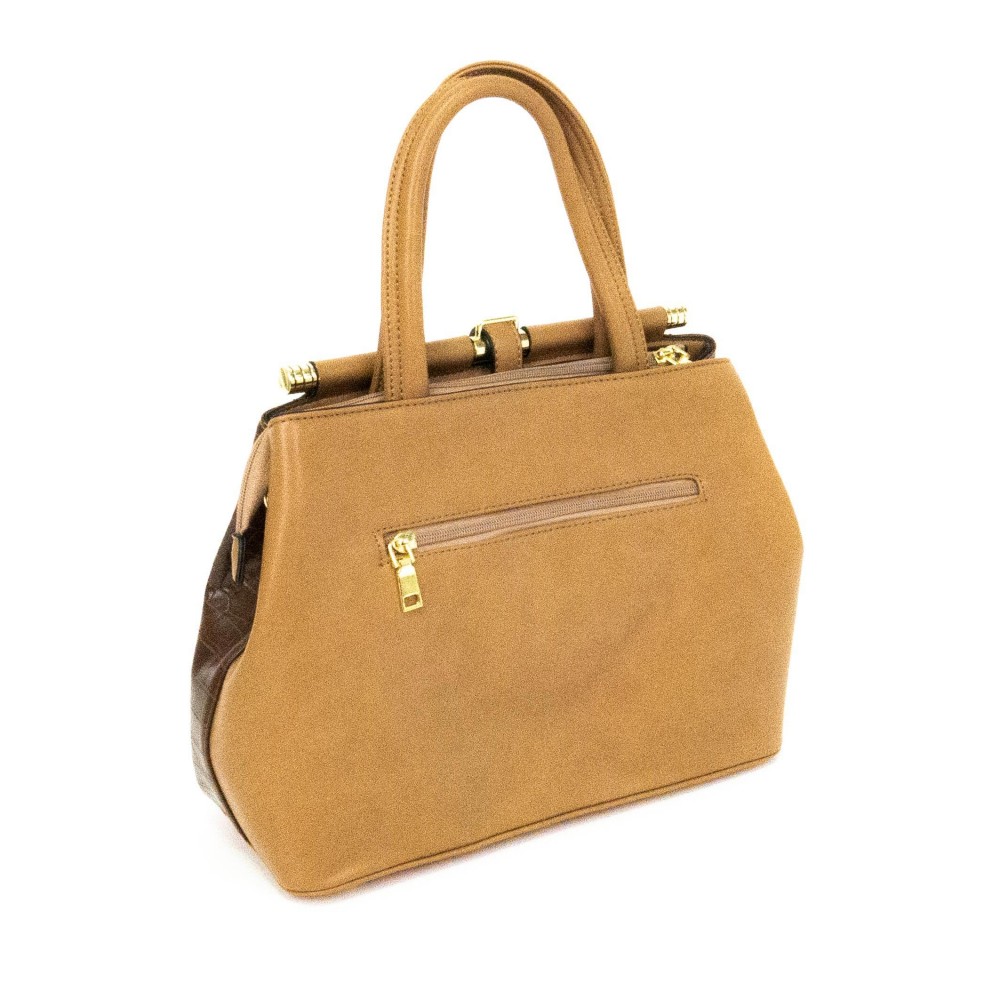 Дамска чанта цвят бежов от висококачестевена еко кожа PAULA VENTI модел PV627