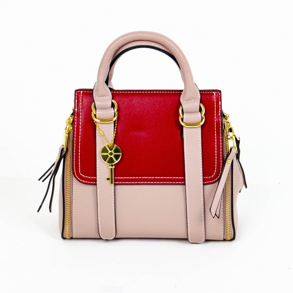 Елегантна дамска чанта PAULA VENTI модел 111 от еко кожа розов цвят с дълга подвижна дръжка 