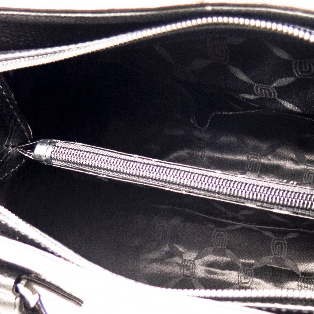 Луксозна дамска чанта на италианската марка GIUDI от естествена кожа модел STAR цвят черен