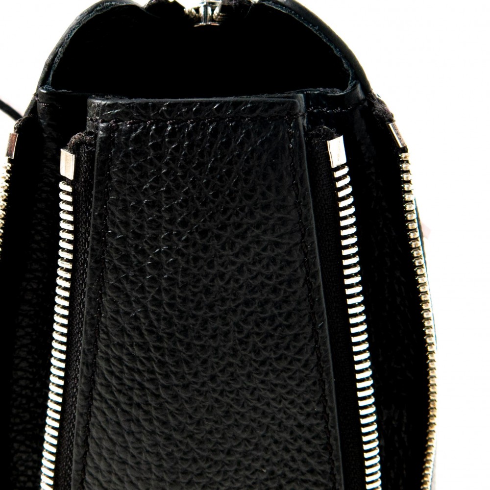 Луксозна дамска чанта на италианската марка GIUDI от естествена кожа модел V STYLE цвят черен 