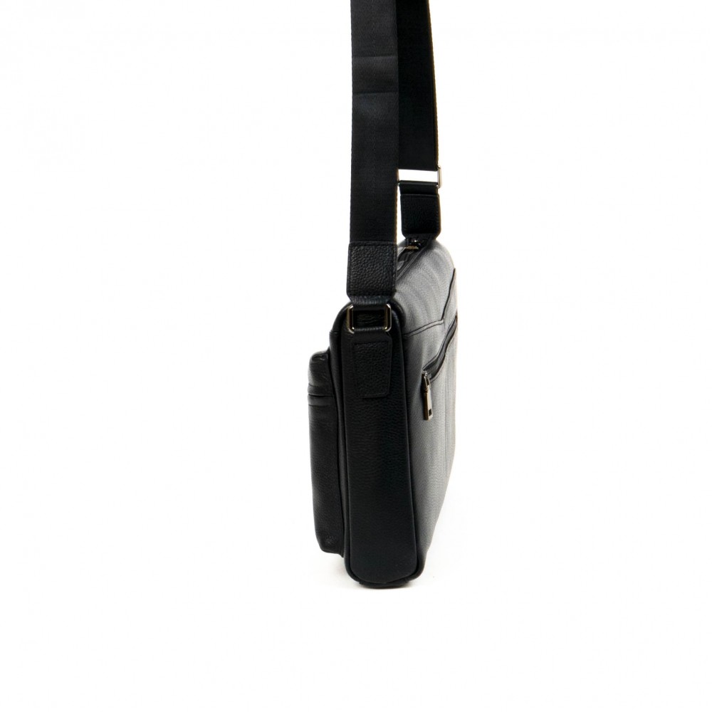 Удобна мъжка бизнес чанта изработена от естествена кожа ЕNZO NORI модел CHAMBERS цвят черен