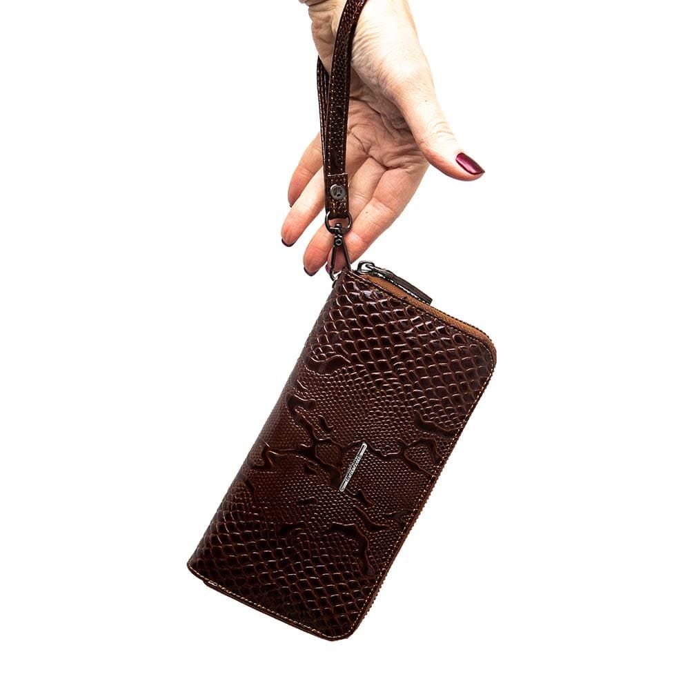Дамско портмоне ENZO NORI модел GAIA естествена кожа кафяв змийски принт