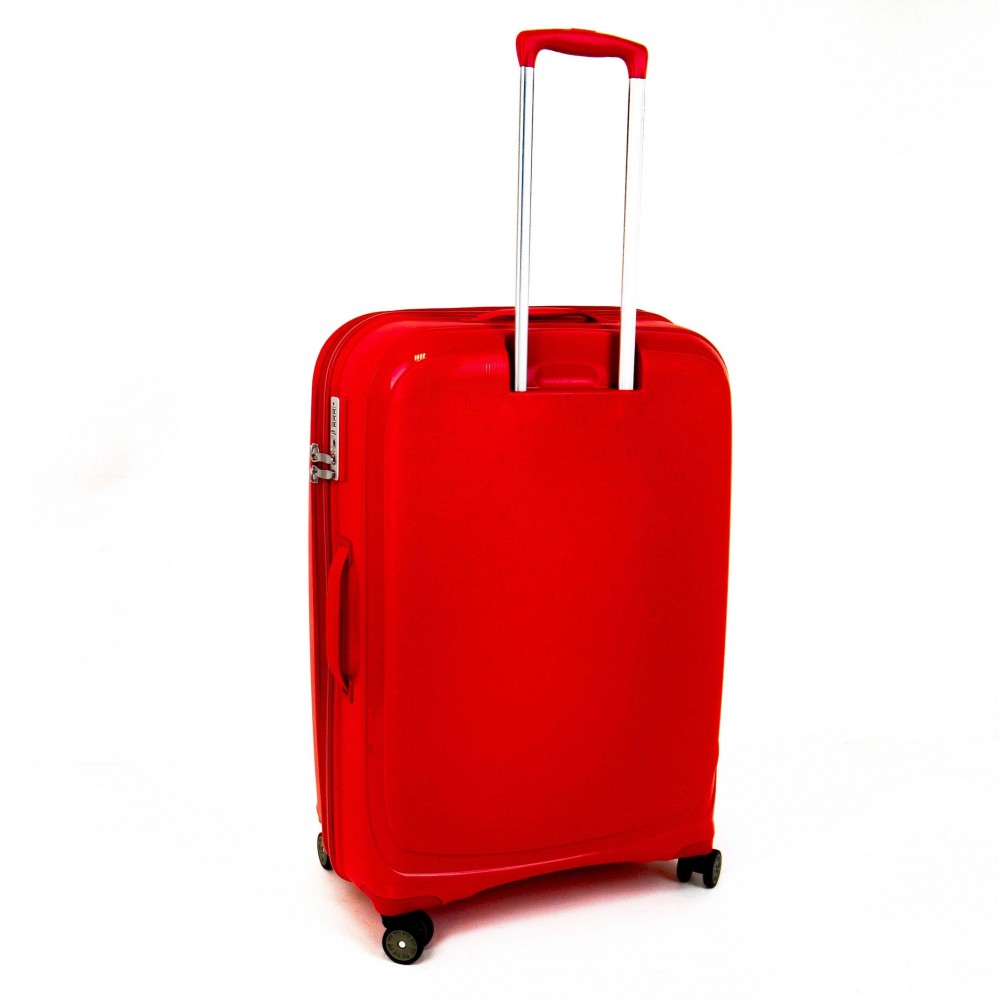 Лек куфар с удобно разпределение ENZO NORI модел NOVA 66 см с 4 двойни колелца червен полипропилен